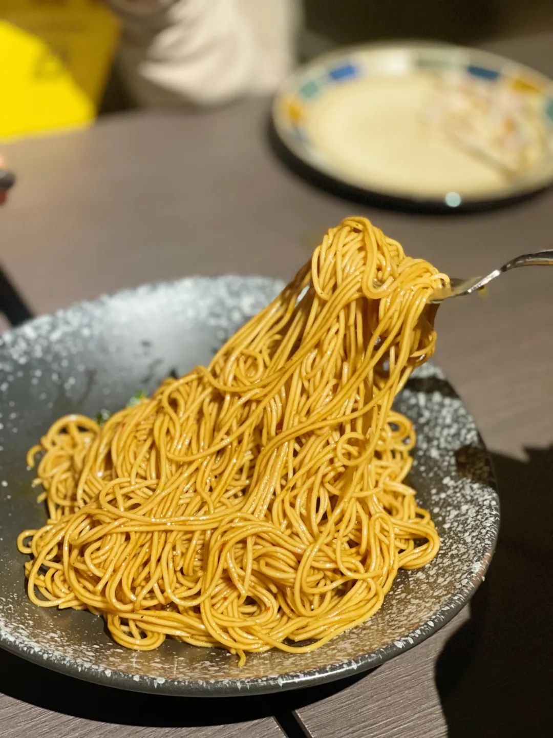 DƬ